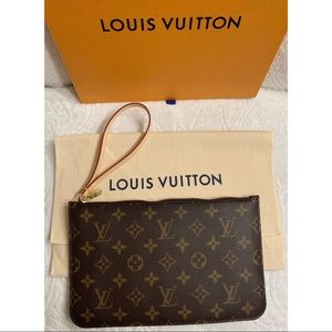 ❤️ Louis Vuitton Monogram Neverfull MM Pochette❤️